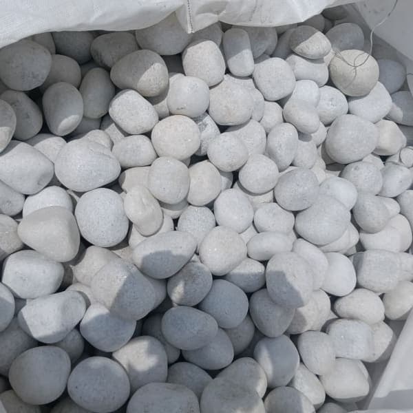 Snow White Pebbles - alternate view