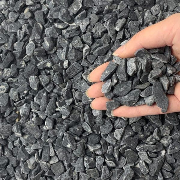 Natural Black Gravel - alternate view