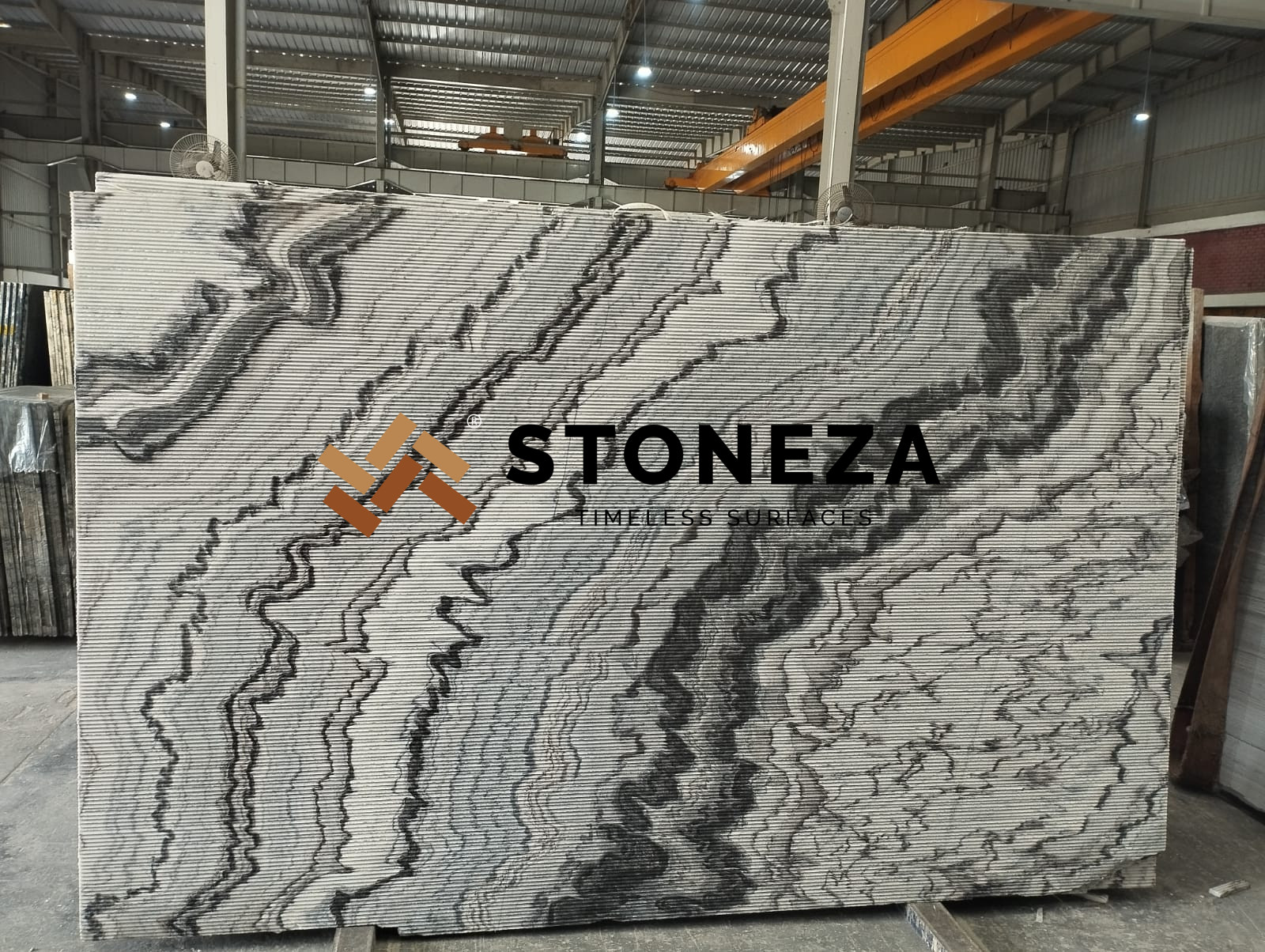 WAVY WHITE TAPERED FLUTE - Image 4