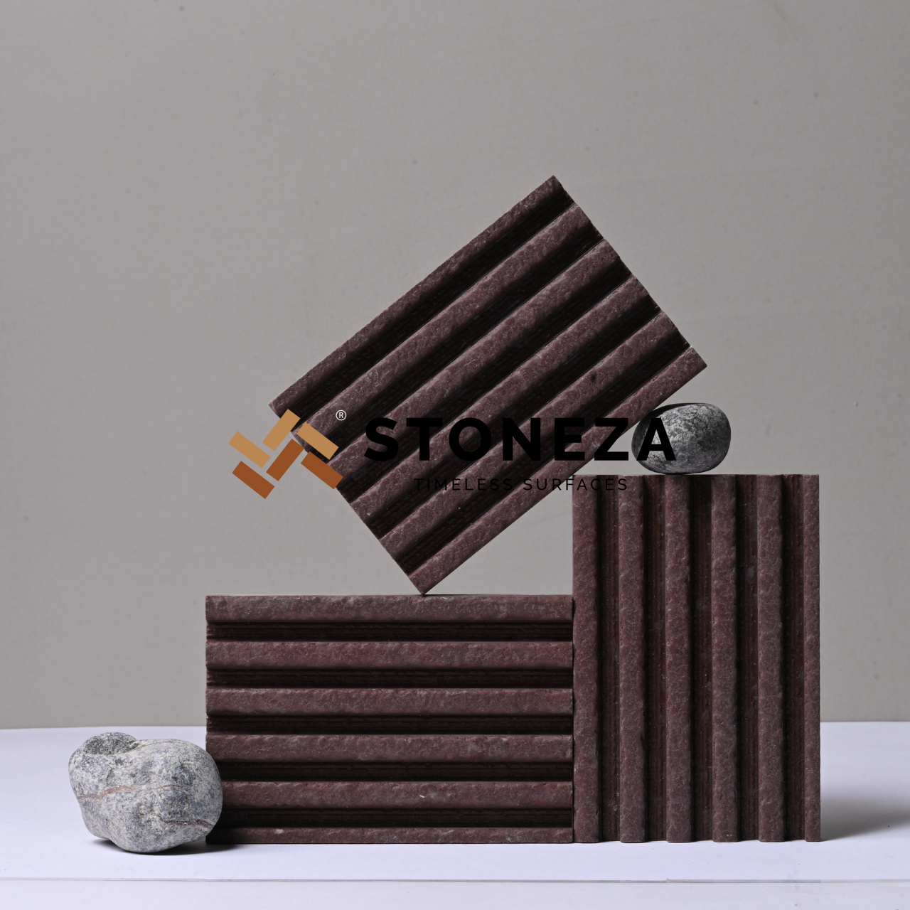 MANDANA RED SOFT GROOVES