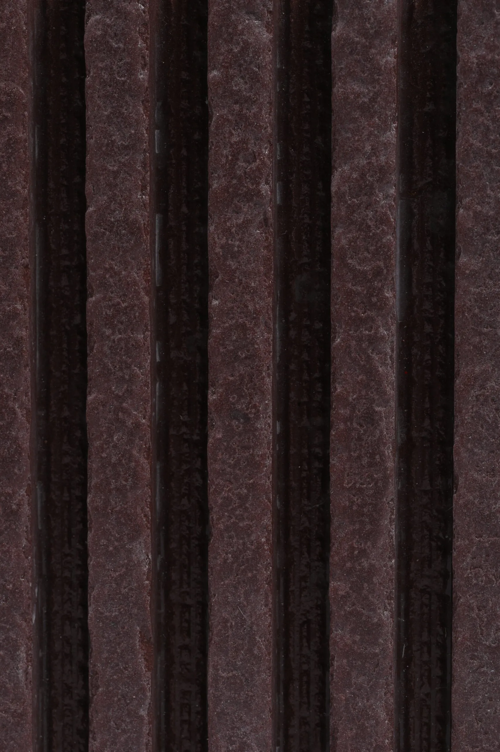MANDANA RED SOFT GROOVES - Image 3