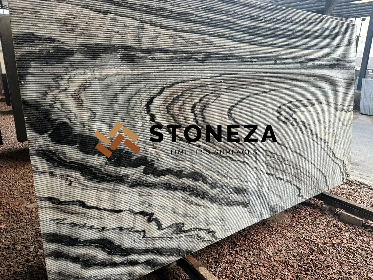 WAVY WHITE TAPERED FLUTE - Image 5