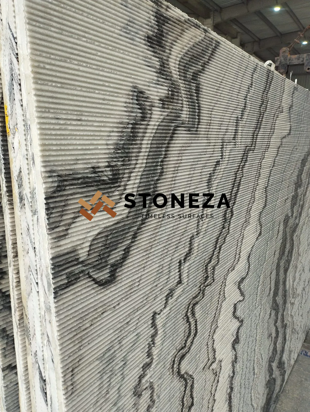 WAVY WHITE TAPERED FLUTE - Image 3