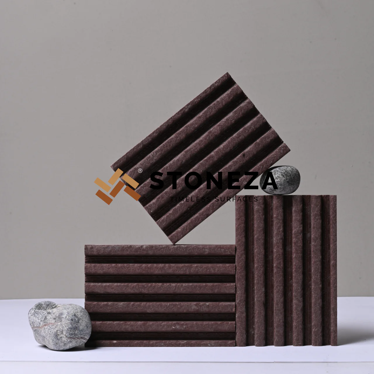 MANDANA RED SOFT GROOVES