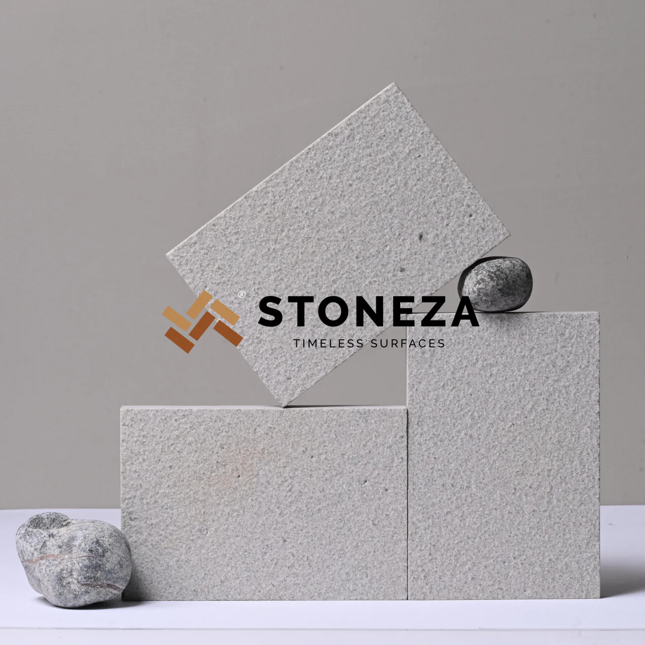 KANDLA GREY SHOTBRUSH