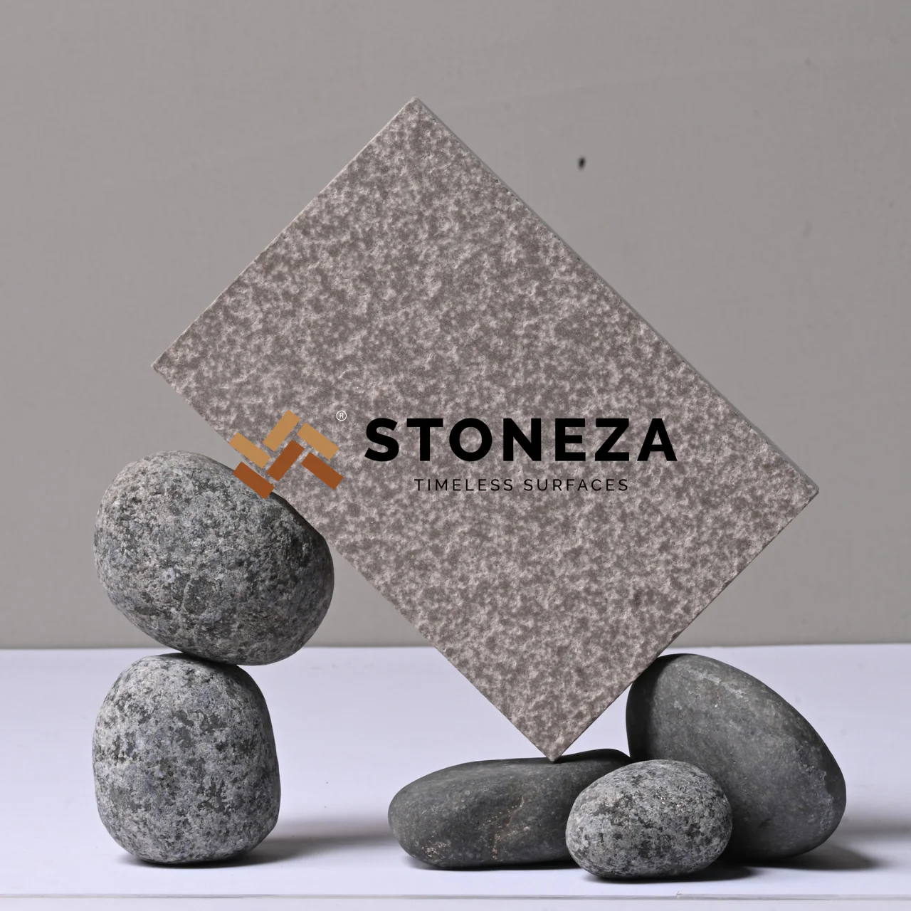 AUTUMN BROWN SHOTBRUSH